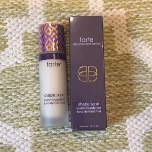 Tarte Shape Tape Matte Foundation. Light Sand.